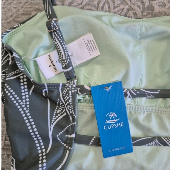 Cupshe Womens Olive Green Floral One Piece Swimsuit Ruched Slimming Size Small - Picture 7 of 7